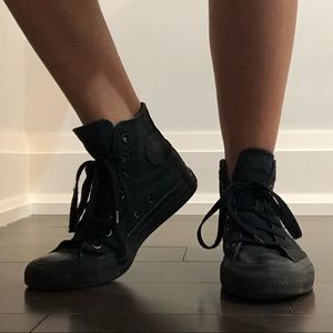 all black converse